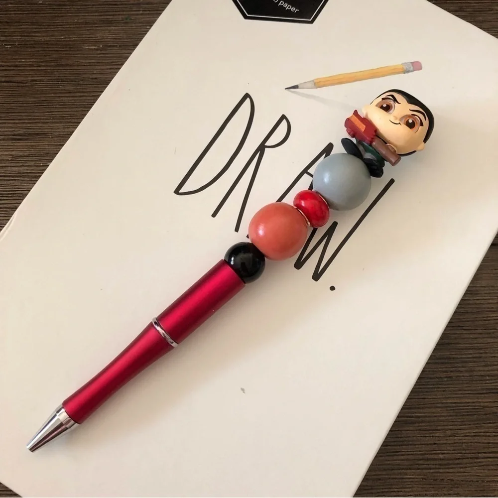 Disney Doorables: Mulan: Mulan as Warrior handmade beaded pen